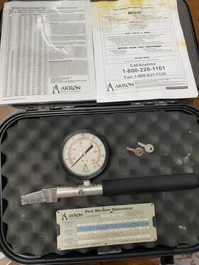 03-4316-v Akron Brass Handheld Hydrant Pitot 160 Psi Water Flow Fire Safety W Box Fireman