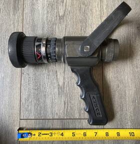 1702 Akron Turbojet Adjustable Gpm Fire Nozzle With Grip Untested Surplus Loose Handle