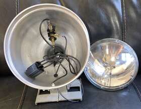 F5-100 Carpenter Emergency Light 6v Vintage Fire Truck No Bulb