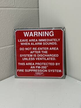 70360526 Chemetron Fm-200 Warning Sign