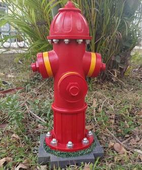 Lx21cl024 Cuzokola Stores Stout 15 Inch H Fire Hydrant For Dogs To Pee On With 4 Stakes Larger Dog