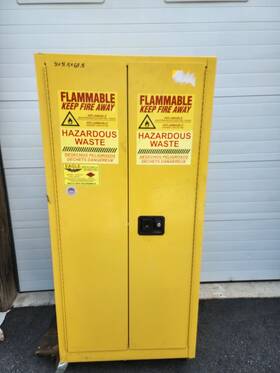 Haz2610 Eagle Two Door Self-closing 55 Gallon Drum Flammable Storage Cabinet