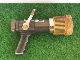 Sm-30f Elkhart Brass Fire Nozzle 1.5 Inch Abt Select-o-matic 300 Gpm Pistol