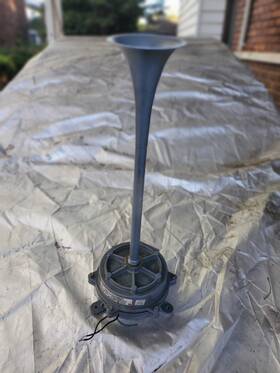 55-120-1 Federal Signal Model 55 120-1 Series A2 Resonating Horn 24vac Gray