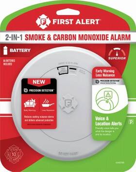 1046795 First Alert Photoelectric Smoke And Carbon Monoxide Alarm Voice Location Battery Opera