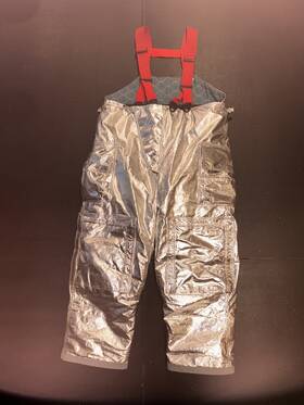 51882e10 Globe Manufacturing Co. Aluminized Firefighter Afl Trouser With Suspenders Size 50 Turnout Gear/ppe