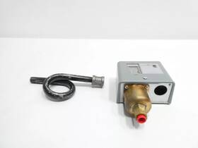 P47aa-4 Johnson Controls