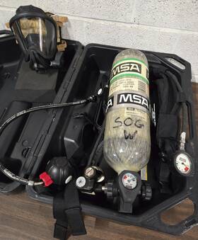 5134-310 Msa Frame Harness 4500psi Tc-su Tank Ultra Elite Mask Complete With Case