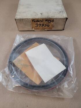 39956 National 1 New Nos Federal Mogul Oil Seal