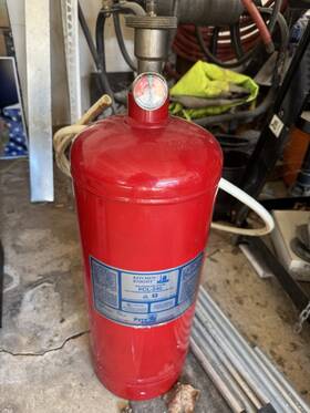 551194 Pyro-chem Pcl 240 Tank 2.4 Gallon With Valve Kitchen Knight Ii P/n