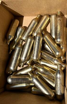 551059 Pyrochem Pyro Chem 16 Gram Co2 Actuation Cartridge Part #551059 Lot Of 25