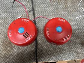 S54329-f13-a2 Siemens Slhsc - Ceiling Horn Strobe And Slsc- Red