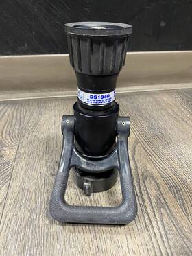 Ds1040 Tft Twist Force Tips Twister Fire Hose Nozzle Dual 10 And 40 Gpm 1.5 Inch