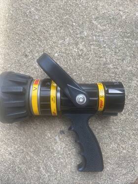 Sg3012 Viper Fire Hose Nozzle Adj Gallonage Solid Stream