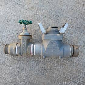 Fhz30sus Zenner 3 Inch Hydrant Meter 2 1/2 Gate Valve Potable Water Landscape Pool