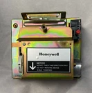 Honeywell Flame Safe Guard (fsg) Programmer #R4140G1015 - New With Box. Fixed Price $500.00.