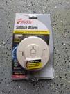 Kidde Smoke Alarm With Front Battery Door Model 0976 New In Package Dented Box. Fixed Price $17.00.
