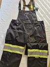 Viking 3907FRP Flame Resistant Waterproof Reflective Work Pants Large Black. Fixed Price $49.99.