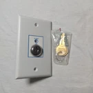 Edwards Sd-trk Remote Reset & Test Station Switch Keys 2W/SIG CAT45 Box Damage. Fixed Price $13.50.
