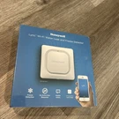 Honeywell Lyric Wi-fi Water Leak & Freeze Detector RCHW3610WF1001, Mobile Alerts. Fixed Price $69.00.